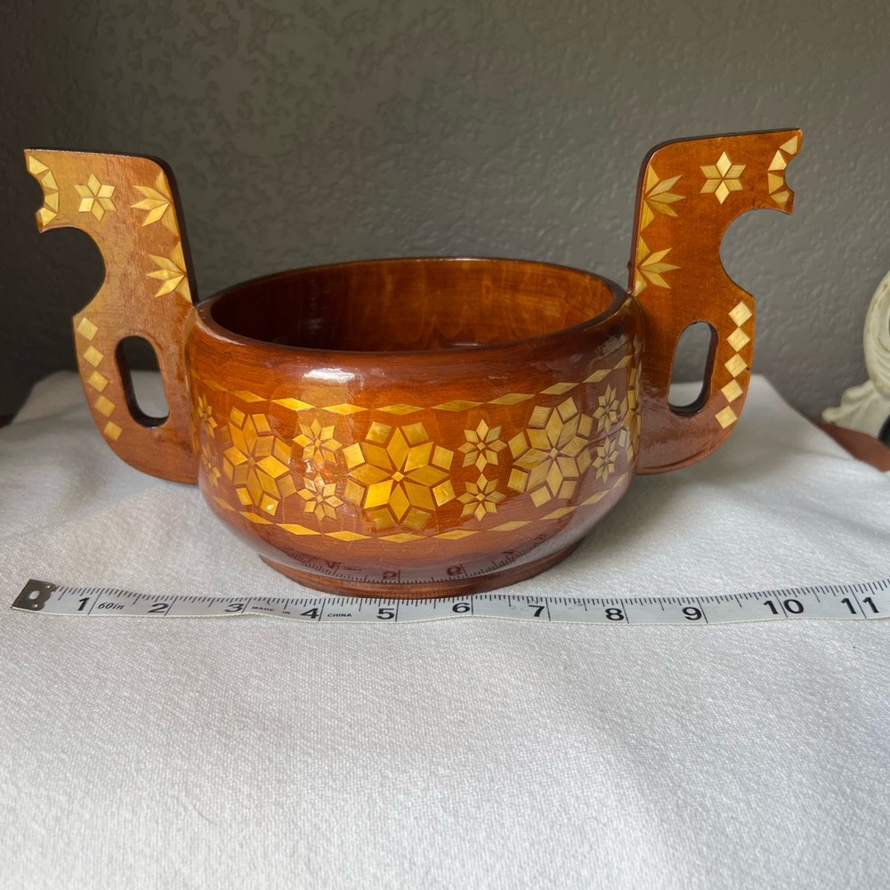 Vintage wooden folk art bowl - Picture 5 of 11